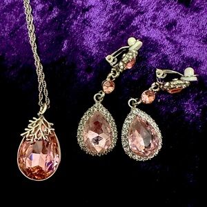 3-PC; EARRINGS & NECKLACE. Perfect for weddings, prom, homecoming, etc!